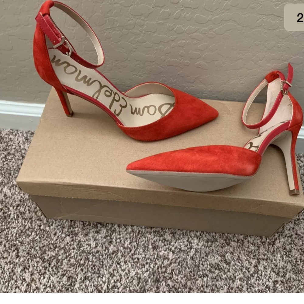 Sam Edelman Harlow Ankle Strap Pointed Toe Pump